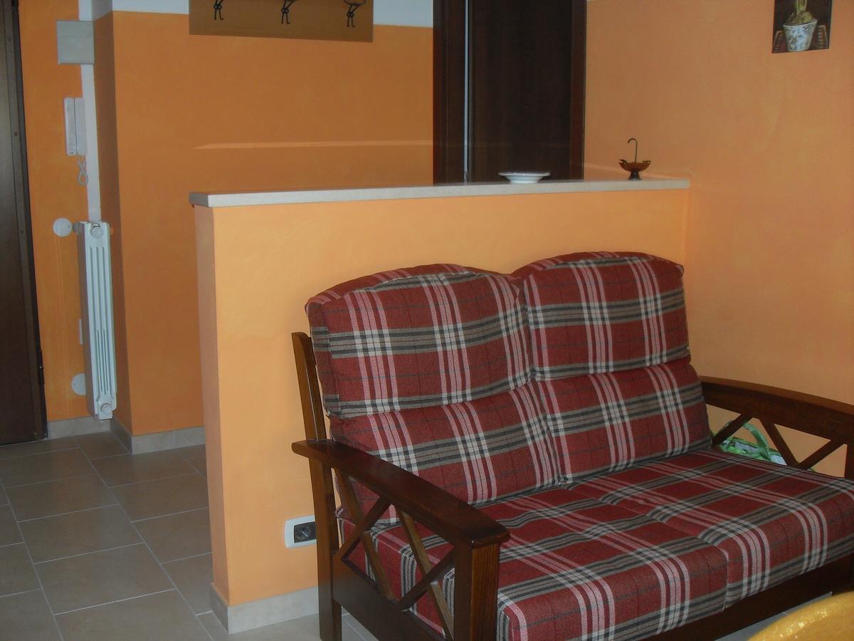 Sempione 72 Bed & Breakfast Pogliano Milanese Room photo
